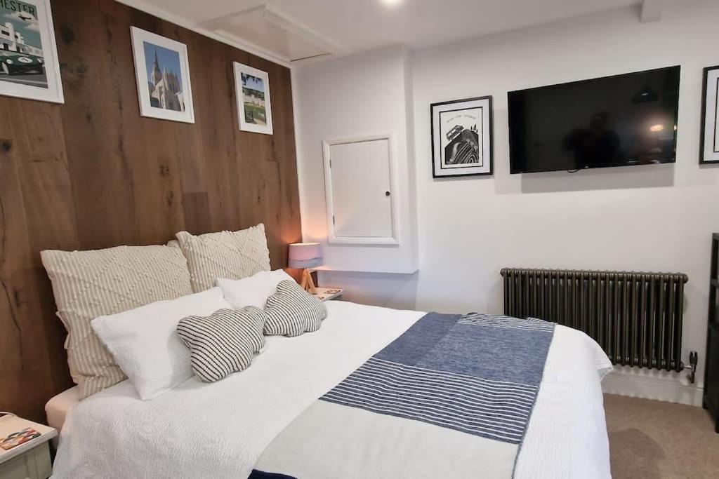 The Old Barn Annexe, Cosy Stay, Close Drive To City, Beach, South Downs & Goodwood Chichester Exterior foto